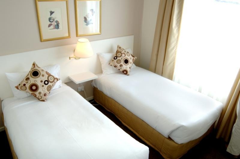เควสต์ พราห์รัน Aparthotel เมลเบิร์น ภายนอก รูปภาพ
